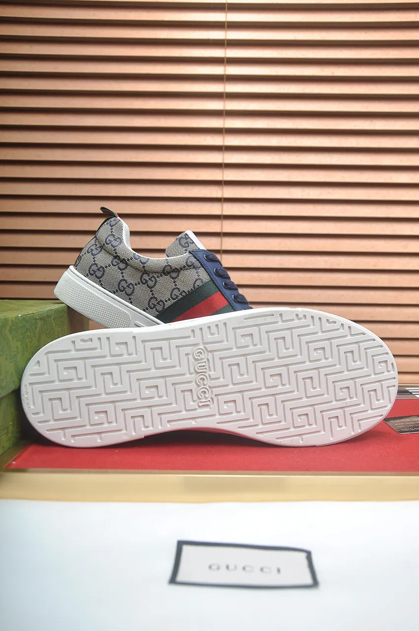 Men's men's shoes💰420💶[GUCCI Gucci] official website 1:1 men's sports shoes are now on the market, using original Gucci fabric + gluten lining, plus the official website original 1:1 comfortable outsole. Fashionable and versatile, super comfortable and breathable. 5 colors available, standard shoe size 38/45 (custom-made sizes 45 are non-refundable)